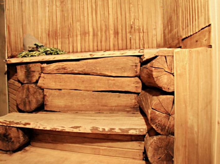 «Шато Містік» на дровах з Теплим і Холодним басейнами