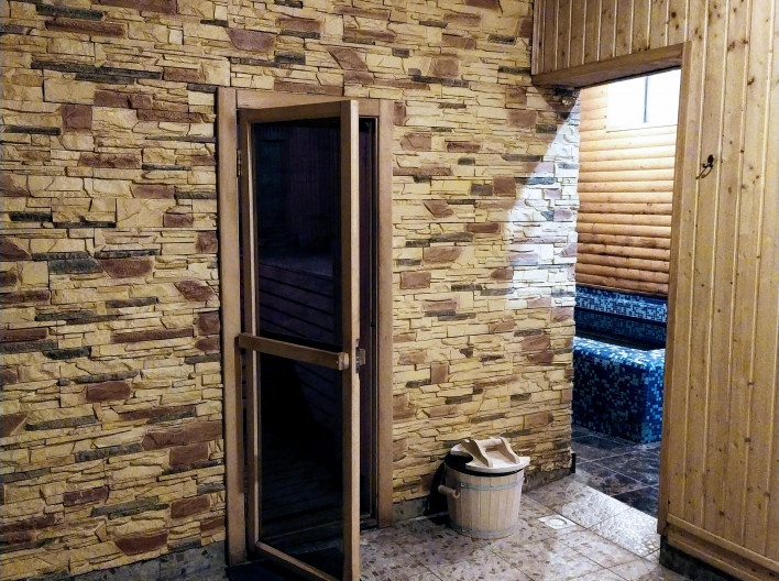 Banya "Pelikan"