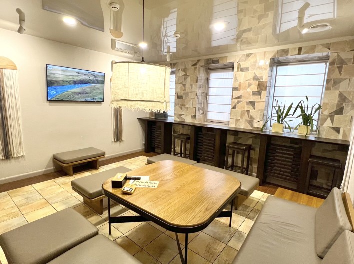 Bath Space “Aquarius”