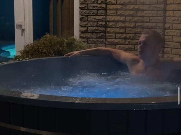 Чан з гідромасажем