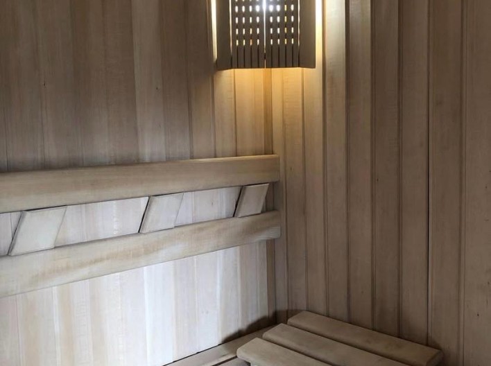 Bathhouse "Comfort family uzh"