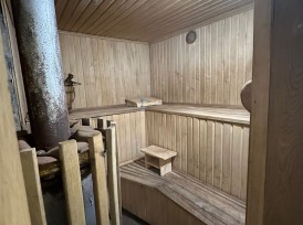 Банний комплекс «біля Шептицького»