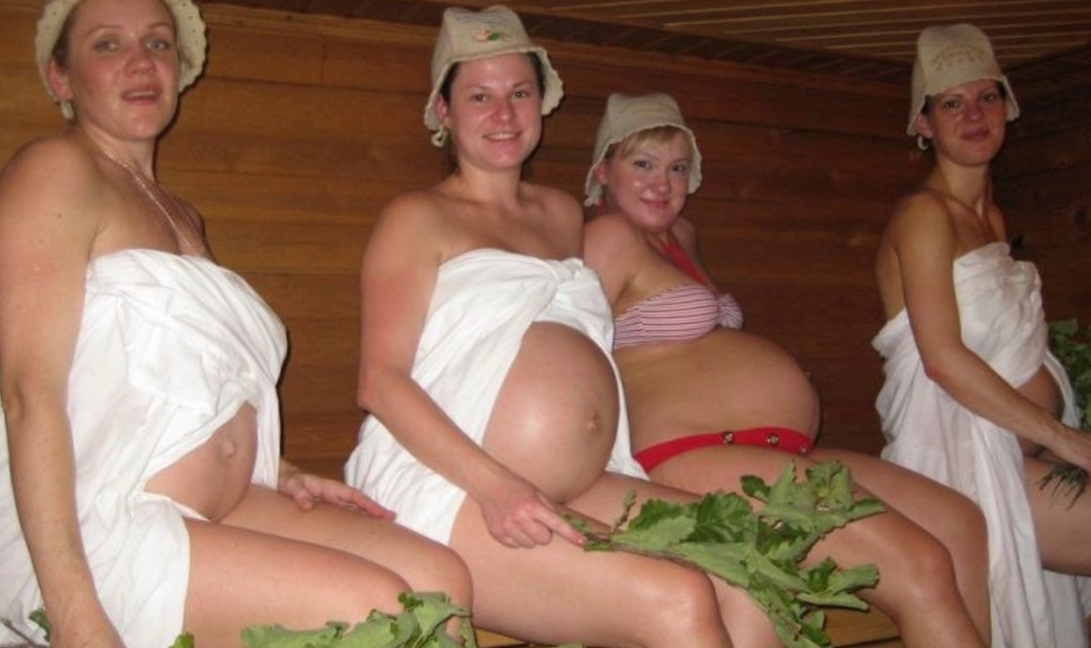 Русские тётки в бане @ 18-porno.ru